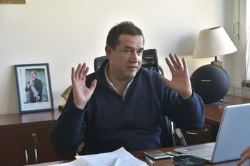 Sebastián Da Silva, legislador y productor agropecuario.