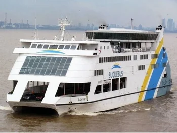 Eladia Isabel, barco de Buquebus actualmente fuera de funcionamiento