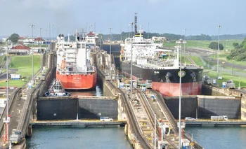 La falta de agua por la sequía amenaza las operaciones en el Canal de Panamá