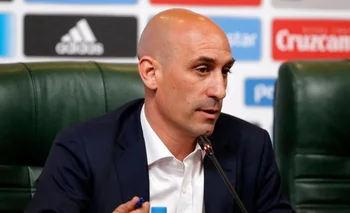 Luis Rubiales dice que no renunciará a su cargo como presidente de la Federación Española de Fútbol.