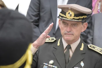 Guido Manini Ríos en su etapa como comandante en Jefe del Ejército