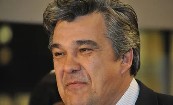 El senador de Alianza Nacional, Carlos Camy