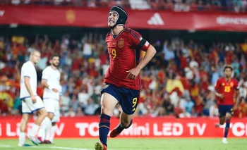 España cierra la fecha FIFA con otra goleada.