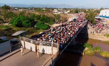 El gobierno dominicano presiona para limitar el número de haitianos que migran hacia el país. 