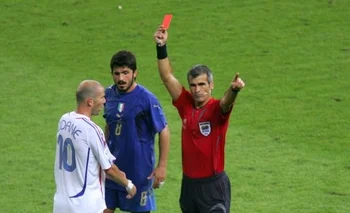 Horacio Elizondo y la roja a Zidane en Alemania 2006