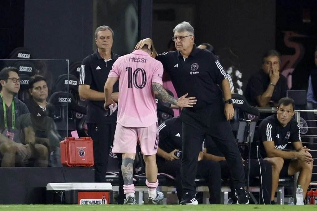 Martino estira la duda sobre Messi: "Vamos a esperar hasta mañana"