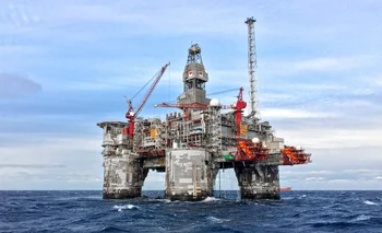 La explotación del campo de petróleo Rosebank en el Mar del Norte enfrenta las críticas de científicos y ambientalistas.