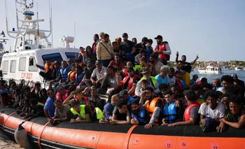 Desde principios de 2023 desembarcaron 133.005 migrantes en Italia; cifra un 90% superior a la registrada en el mismo periodo de 2022. 