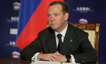 "La victoria será nuestra y nuevas regiones se unirán a Rusia", dijo Medvedev.