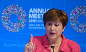 El liderazgo de Kristalina Georgieva al frente del FMI pareció debilitado este viernes.