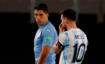 Suárez y Messi en un Uruguay - Argentina