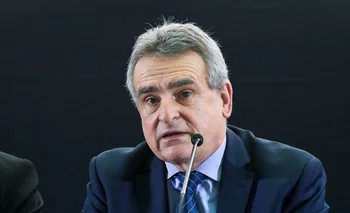 El candidato a vicepresidente de UxP Agustín Rossi