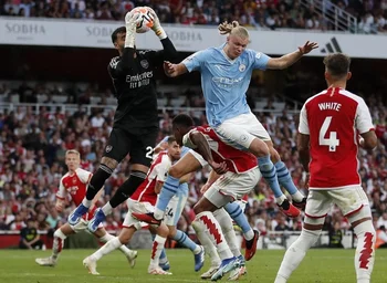 El Manchester City de Julián Alvarez, cayó ante Arsenal y pierda la punta