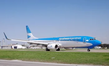 Entre enero y febrero de 2024 Aerolíneas Argentinas tendrán más frecuencias que conecten Uruguay con Argentina.