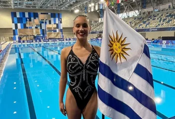 Clara De León se trepó a lo más alto del podio defendiendo a Uruguay