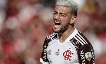 Giorgian De Arrascaeta mostró su desazón tras perder con Flamengo la final de la Copa Libertadores ante Palmeiras