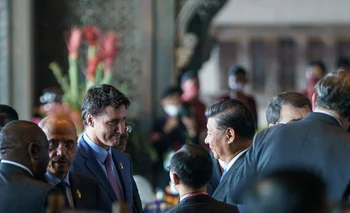 Justin Trudeau y Xi Jinping en la cumbre del G20 en Indonesia