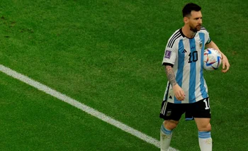 Messi le dio ventaja 1 a 0 a Argentina ante México; la Scaloneta ganó 2 a 0 este sábado