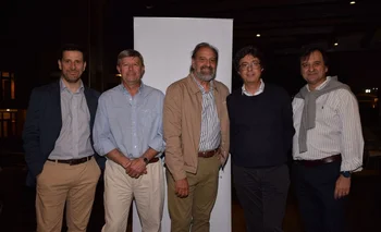 Ignacio Mayone, Horacio Alvarellos, Hugo Benedetti, Gustavo Rearden y Carlos Ameneiros 