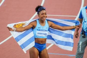 Déborah Rodríguez consiguió una medalla de plata en 800 y Uruguay llegó a nueve preseas en los Juegos Panamericanos