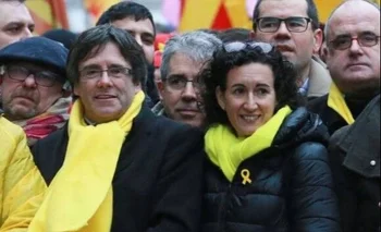 Carles Puigdemont y Marta Rovira, ambos prófugos de la Justicia.
