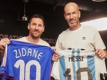 Encuentro entre Messi y Zidane.