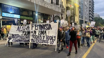 Marcha feminista por el femicidio de Mariana Rivero