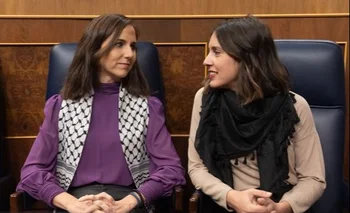 one Belarra e Irene Montero en el debate de investidura de Pedro Sánchez