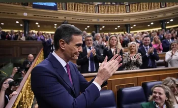 Pedro Sánchez revalida otro mandato como presidente en el Congreso.