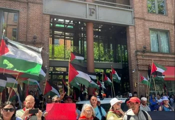 Piqueteros marcharon al Hotel Faena en apoyo a Roger Waters y a favor de Palestina