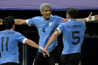 El gol de Uruguay que puso el marcador en favor de la Celeste