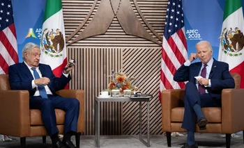 La reunión entre Biden y López Obrador se realiza al margen de la cumbre anual del Foro de Cooperación Económica Asia-Pacífico que culmina este viernes.