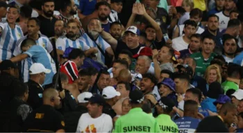 Simpatizantes brasileños se enfrentan a argentinos en la previa del partido