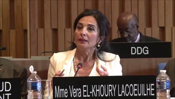 El principal apoyo de la franco-libanesa Vera El-Khoury Lacoeuilhe es el multimillonario nigeriano-libanés Gilbert Chagoury, que cuenta con varias condenas en su contra. 