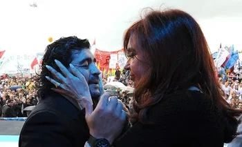 Cristina Kirchner y Diego Maradona