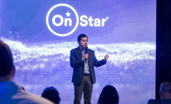 Julián Fajardo, Supervisor de ventas y Marketing de OnStar en Uruguay