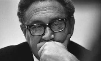 Henry Kissinger nunca debió enfrentar las consecuencias de decisiones que llevaron a la muerte de millones de personas.