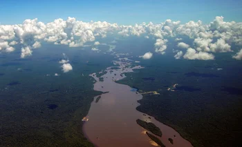 El Esequibo abarca 160.000 kilómetros cuadrados y el reclamo de Venezuela se intensificó luego de que Guyana anunciara la existencia de importantes reservas de petróleo. 