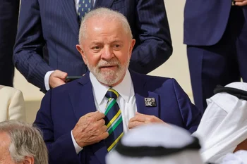 Lula instó a los países productores de petróleo a invertir el dinero que ganan con el petróleo en energías renovables producidas en América latina.