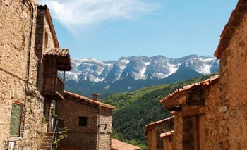Un terremoto de poca intensidad y varias réplicas afectan el Pirineo de Lleida.