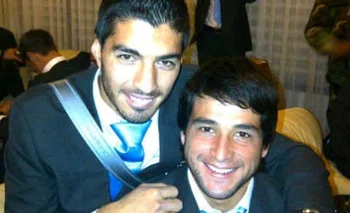 Luis Suárez y Nicolás Lodeiro son grandes amigos y fueron campeones de la Copa América 2011