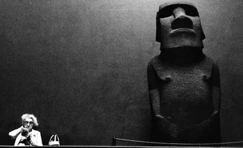 La figura, extraída hace 150 años de la Isla de Pascua, ha pasado por varios lugares del Museo Británico y de Londres.