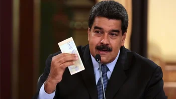 El presidente de Venezuela, Nicolás Maduro, presentó un plan económico para el país que incluye una nueva moneda.