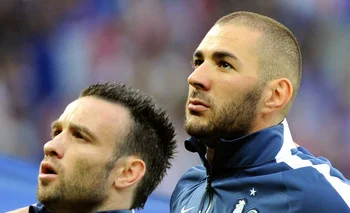 Valbuena y Benzema en la selección francesa<br>