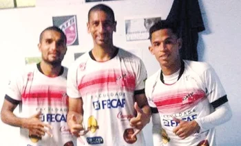 Betito Acosta en Taboão da Serra, su último club